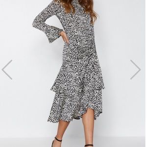Nasty Gall collection leopard ruched midi dress